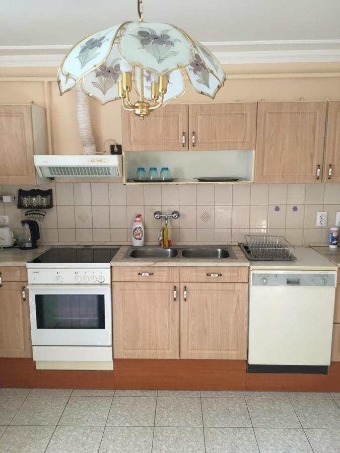 Stella Apartman Debrecen Exteriör bild