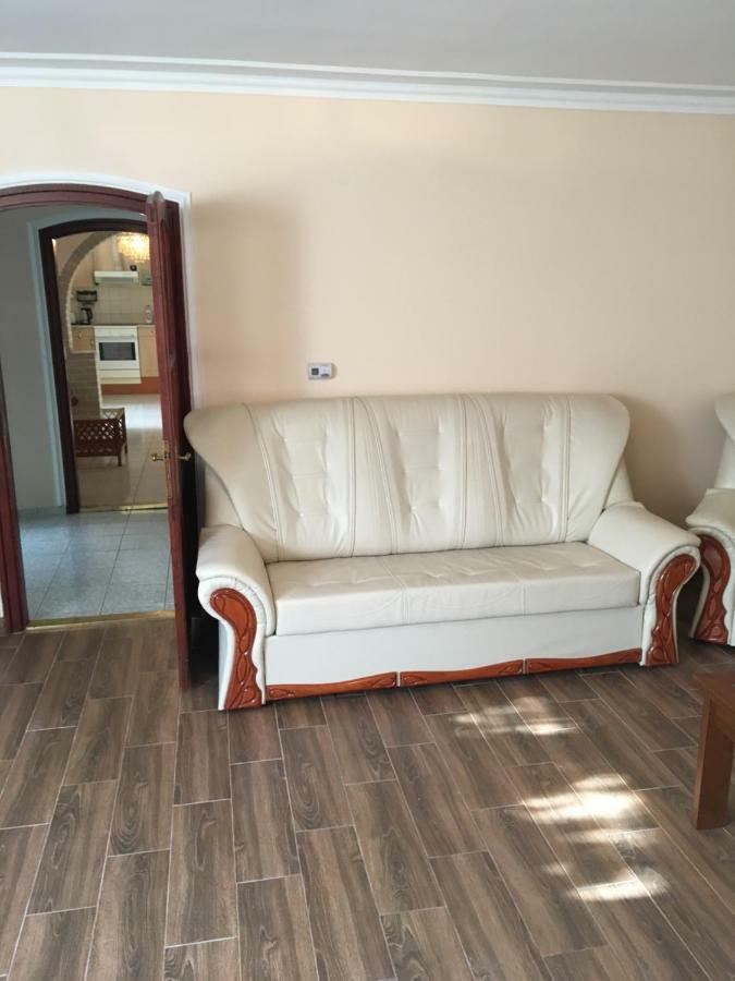 Stella Apartman Debrecen Exteriör bild